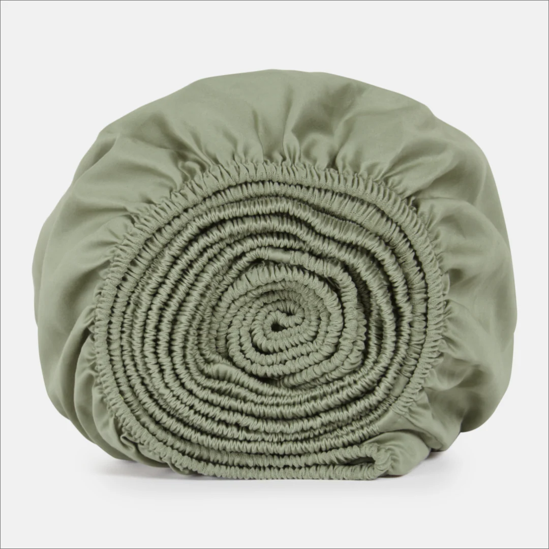 Luxe Sateen Fitted Sheet - Clearance - Image 3