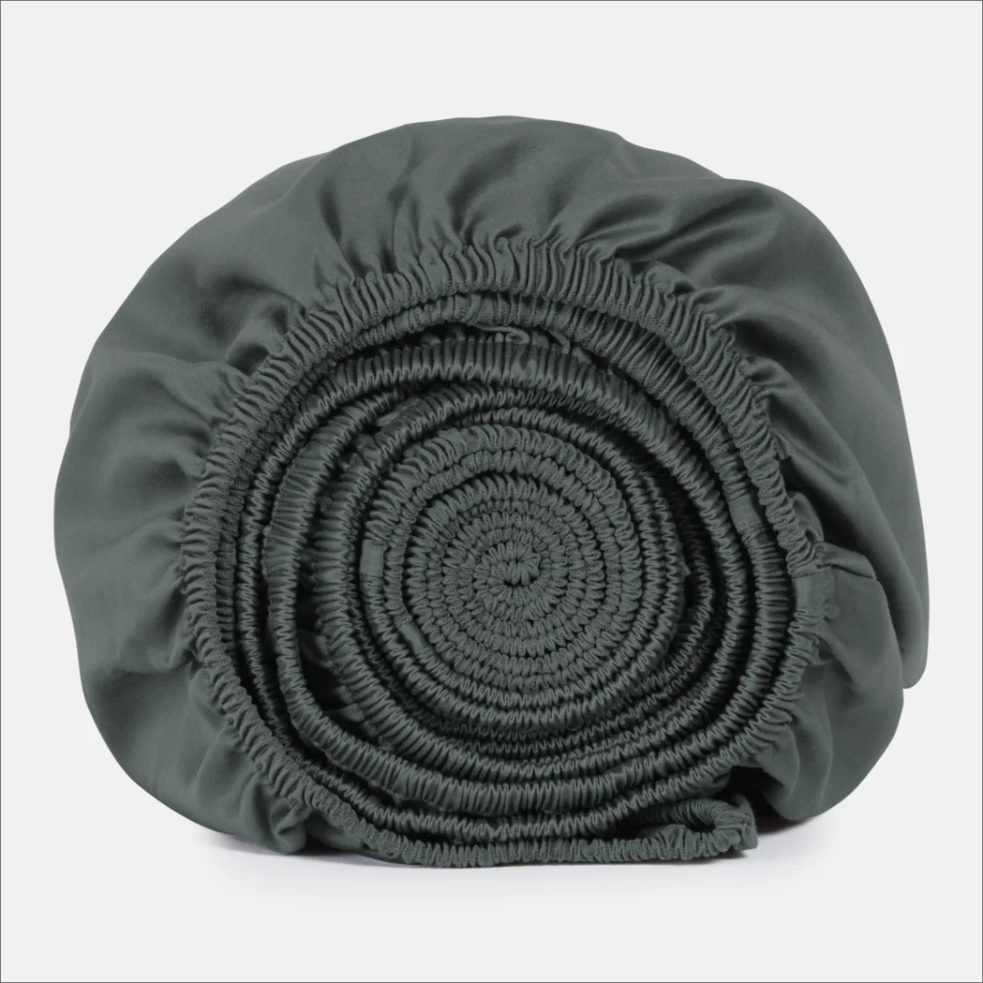 Luxe Sateen Fitted Sheet - Clearance - Image 9