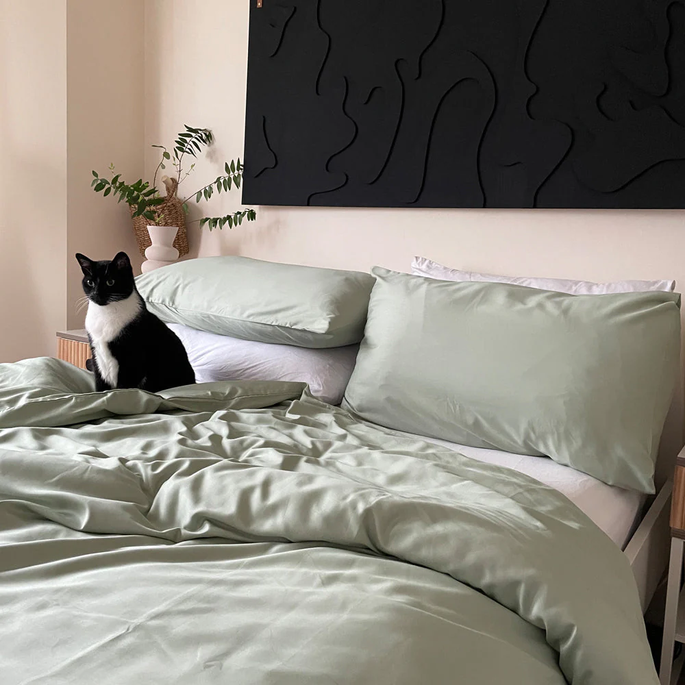 Luxe Sateen Flat Sheet - Image 8