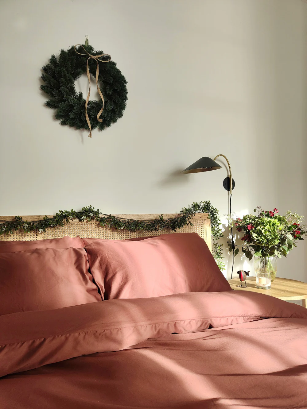 Luxe Sateen Fitted Sheet - Clearance - Image 99