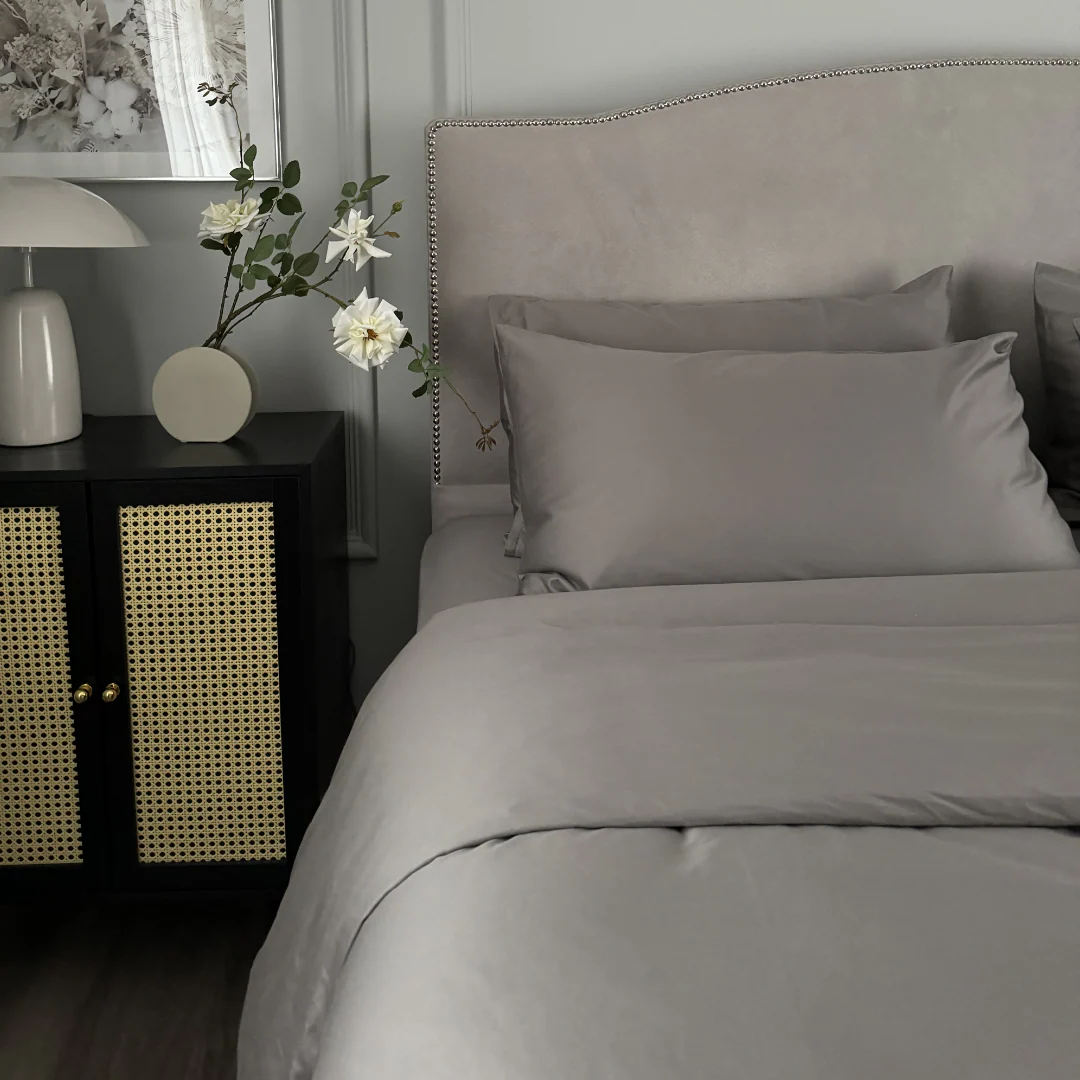 Luxe Sateen Flat Sheet - Image 39