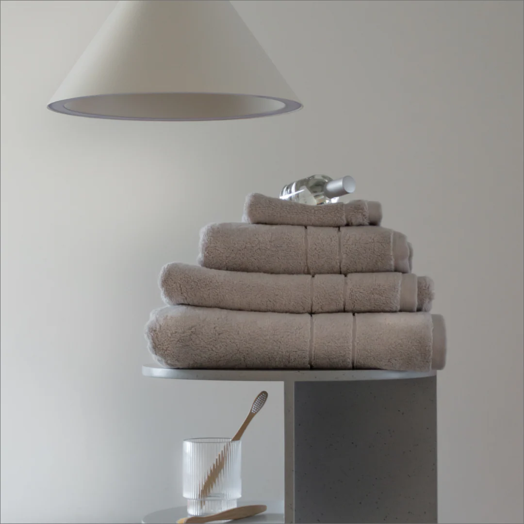 Super Plush Hand Towels - Image 11