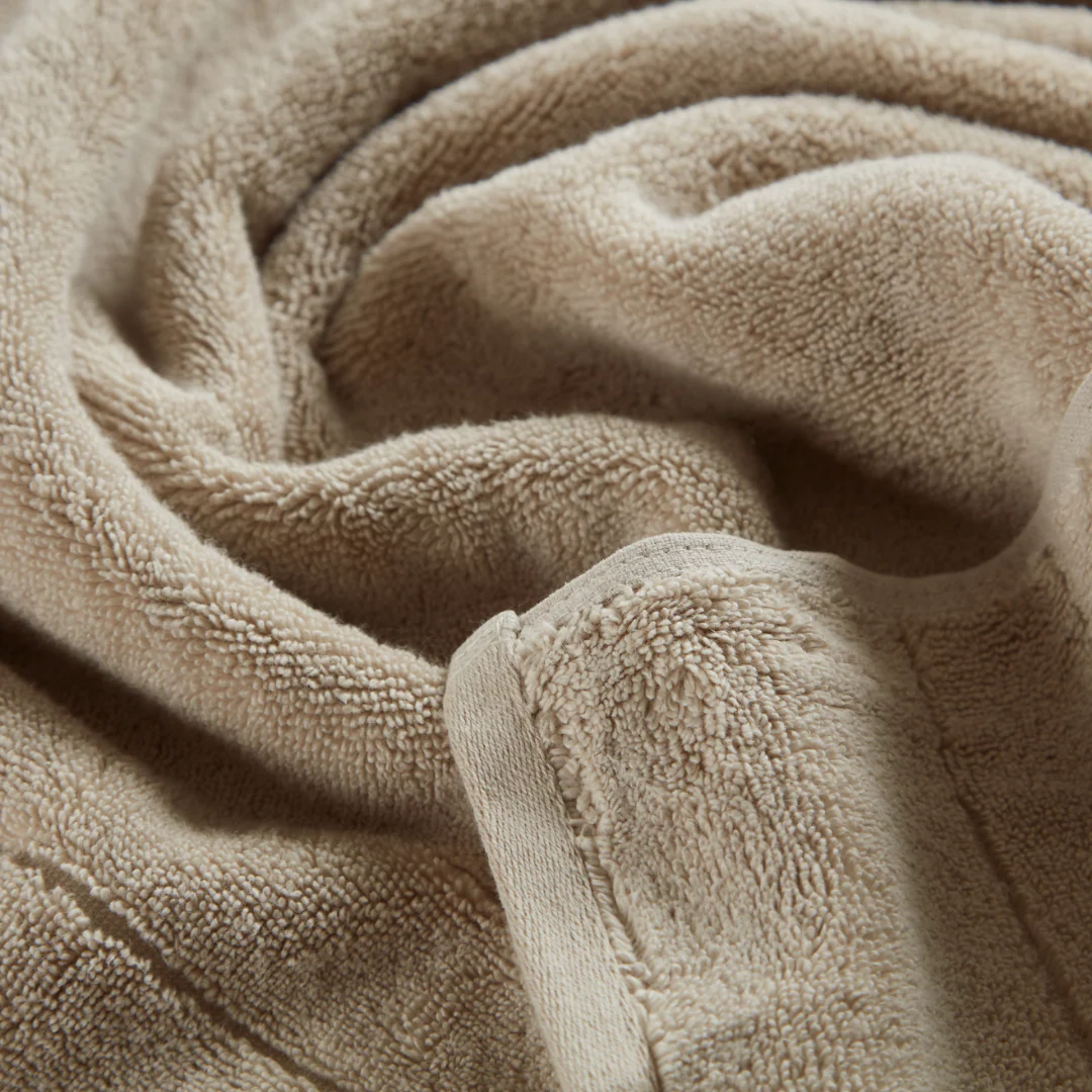 Super Plush Hand Towels - Image 15